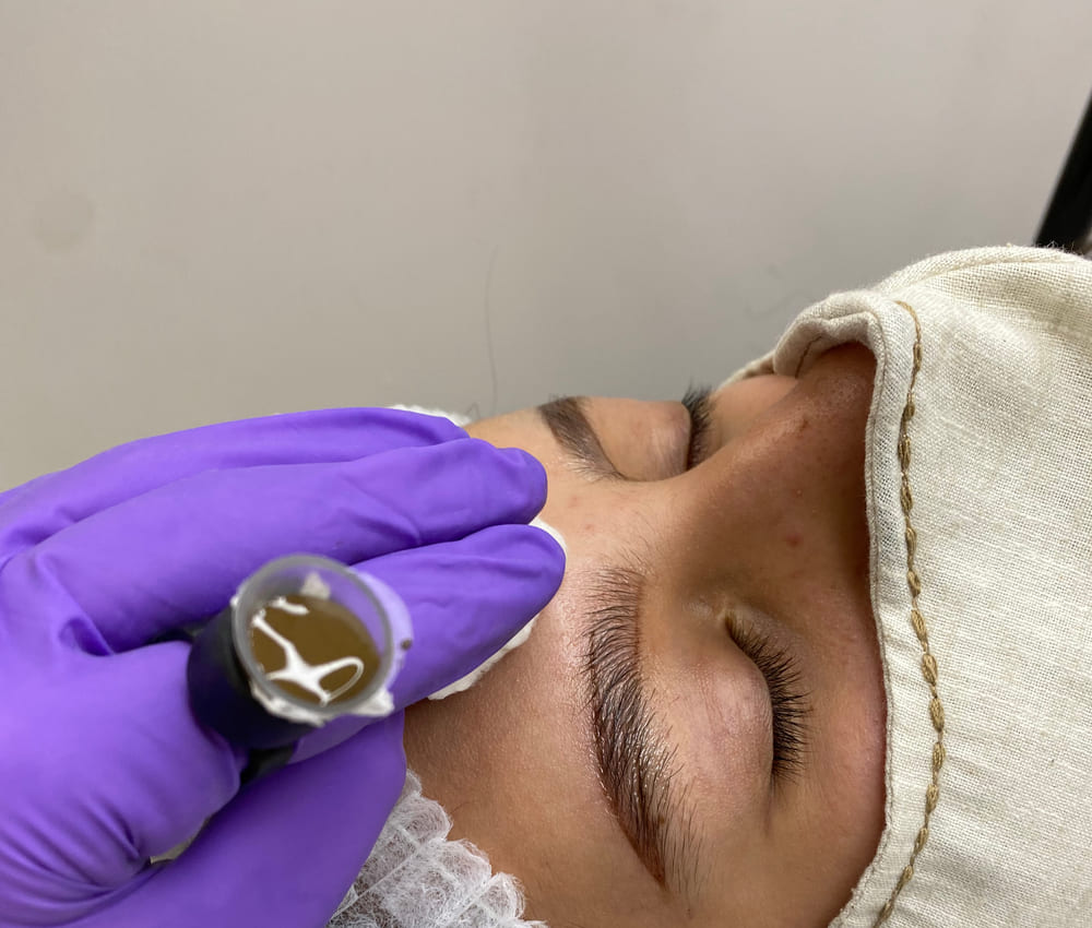 Permanent makeup healing